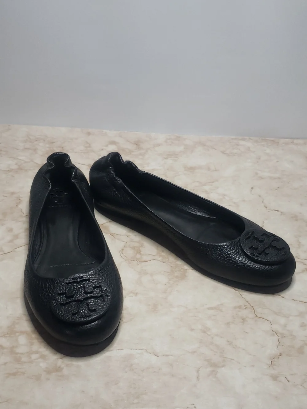 Tory Burch Black Leather Ballet Flats with Logo Medallion 8